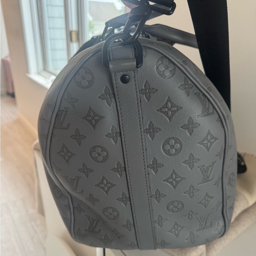 Louis Vuitton Keepall Bandouliere 50 in Anthracite Grey - Picture 4 of 6
